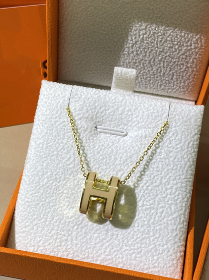 [Saipan]HM CLIC YELLOW ENAMEL GOLD NECKLACE