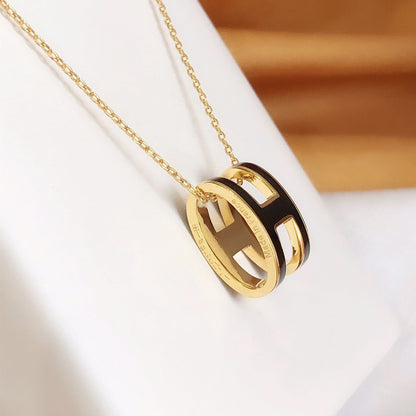 [Saipan]HM CLIC BLACK ENAMEL GOLD NECKLACE