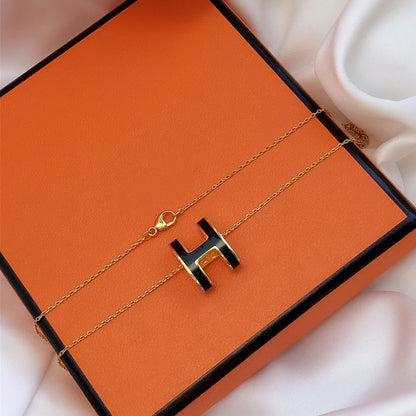 [Saipan]HM CLIC BLACK ENAMEL GOLD NECKLACE