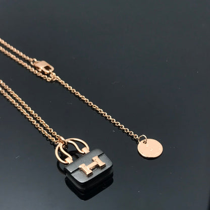 [Saipan]WOMEN'S HM AMULETTES CONSTANCE PENDANT NECKLACE