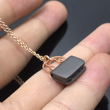 [Saipan]WOMEN'S HM AMULETTES CONSTANCE PENDANT NECKLACE