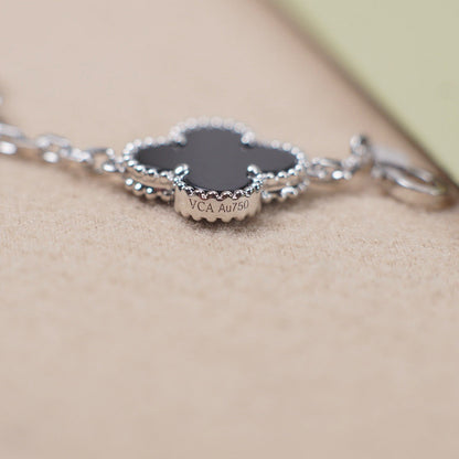[Saipan]LUCKY CLOVER 5-MOTIF BRACELET - BLACK OXNY COLLECTION