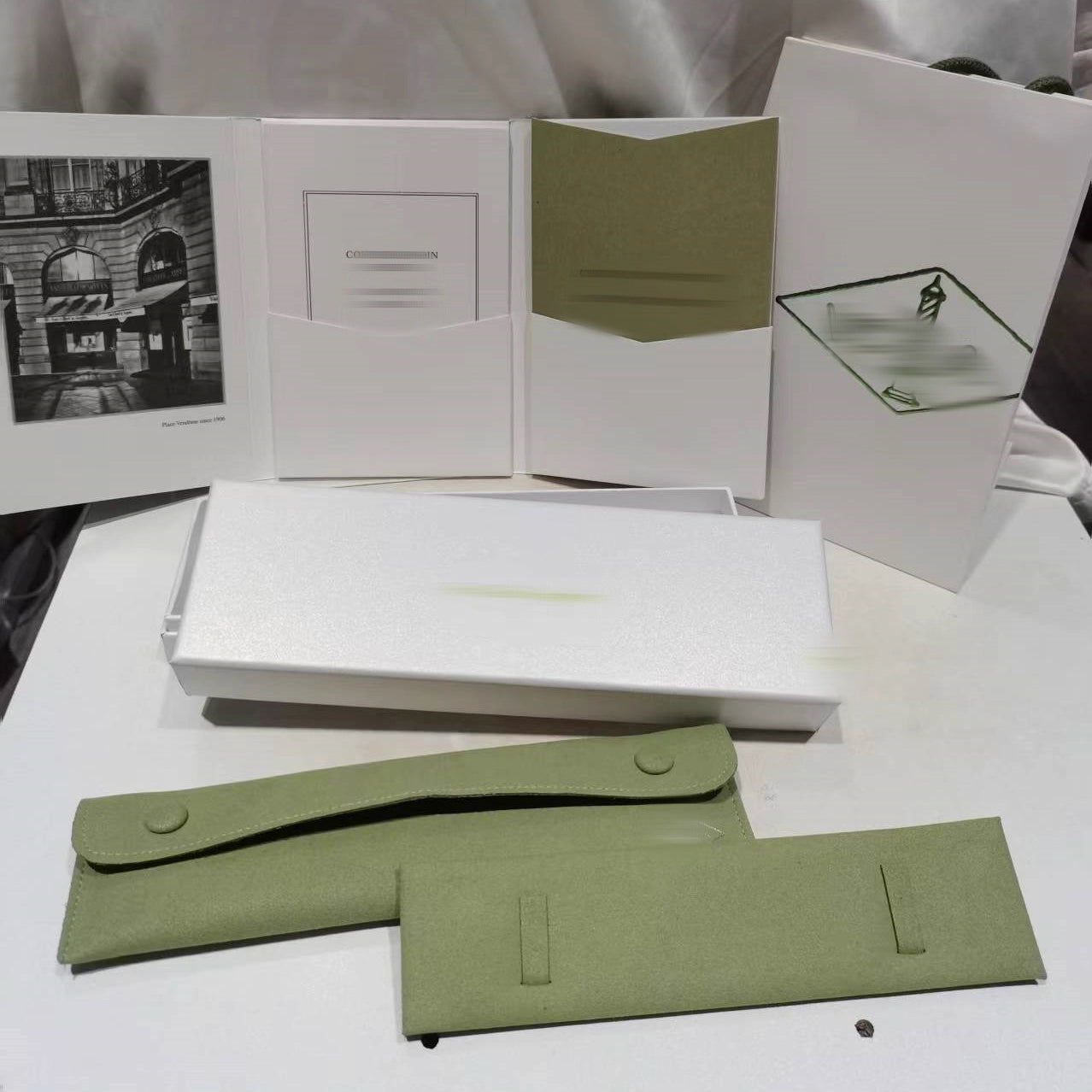 [Saipan]CLOVER BRAND JEWELRY BOX