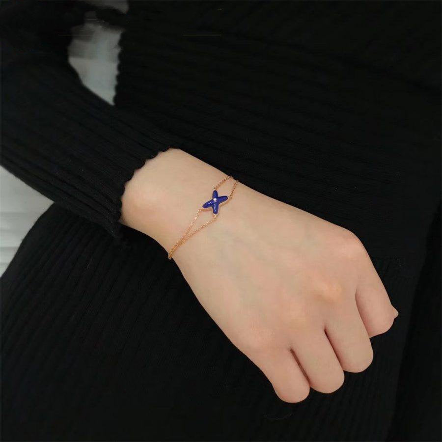 [Saipan]Hollow Design Four-Leaf Clover Flower Shape Ring