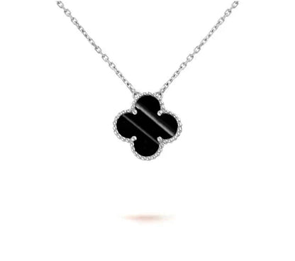 [Saipan]15MM CLOVER FLOWER PENDANT NECKLACE WHITE GOLD COLLECTION