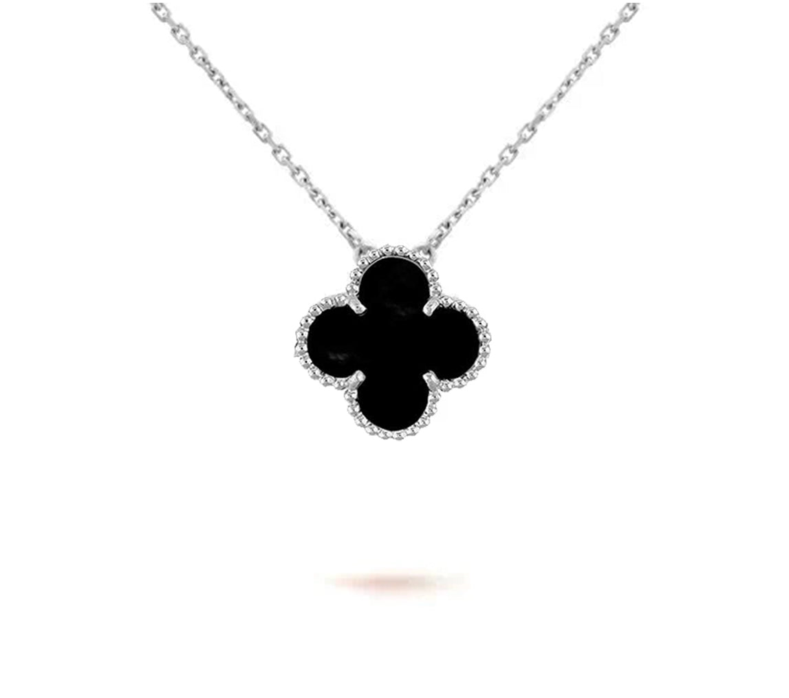 [Saipan]15MM CLOVER FLOWER PENDANT NECKLACE WHITE GOLD COLLECTION
