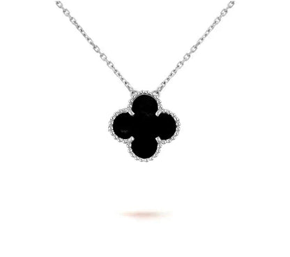 [Saipan]15MM CLOVER FLOWER PENDANT NECKLACE WHITE GOLD COLLECTION