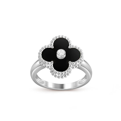 [Saipan]LUCKY CLOVER DIAMOND-ACCENT WHITE GOLD RING COLLECTION
