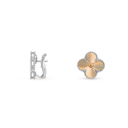 [Saipan]15MM CLOVER FLOWER STUD EARRINGS WHITE GOLD COLLECTION
