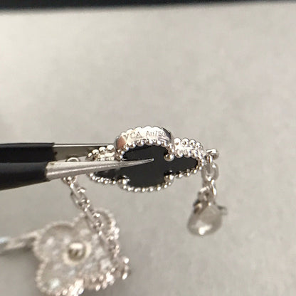 [Saipan]LUCKY CLOVER 5-MOTIF BRACELET - BLACK OXNY COLLECTION