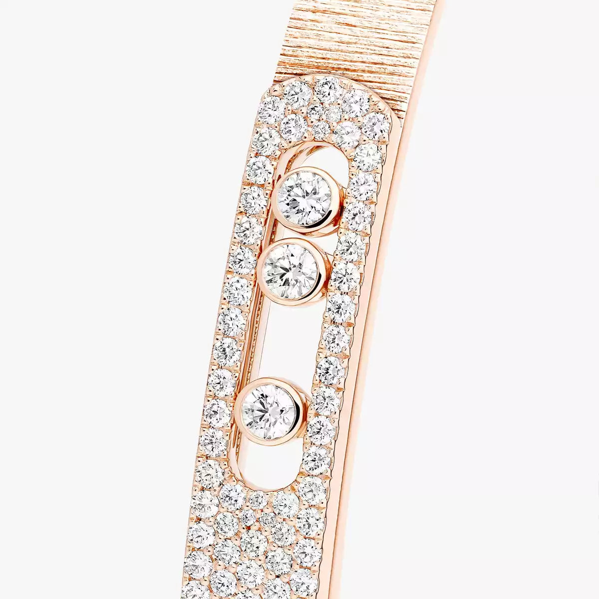 [Saipan]MOVE NOA CISELÉ HALF-PAVÉ DIAMOND BANGLE BRACELET
