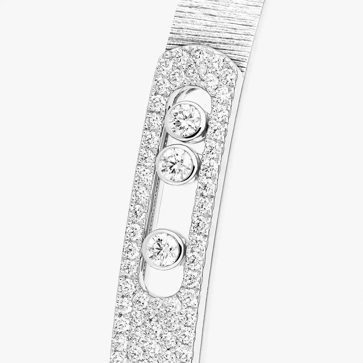[Saipan]MOVE NOA CISELÉ HALF-PAVÉ DIAMOND BANGLE BRACELET