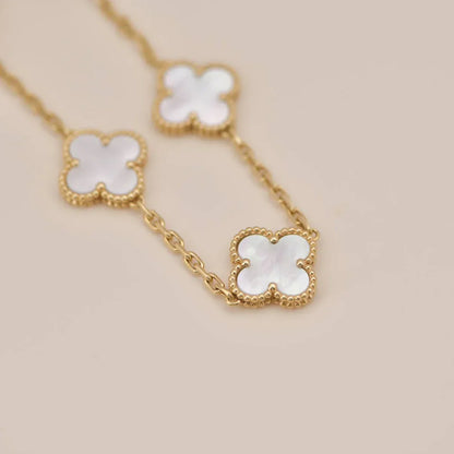 [Saipan]LUCKY CLOVER 5-MOTIF BRACELET - WHITE MOTHER-OF-PEARL COLLECTION