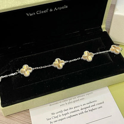 [Saipan]LUCKY CLOVER 5-MOTIF BRACELET - LASER COLLECTION