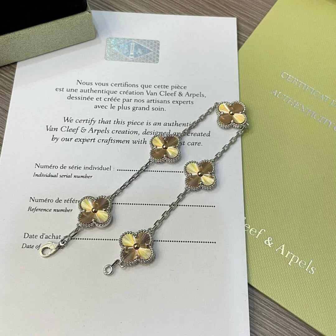 [Saipan]LUCKY CLOVER 5-MOTIF BRACELET - LASER COLLECTION